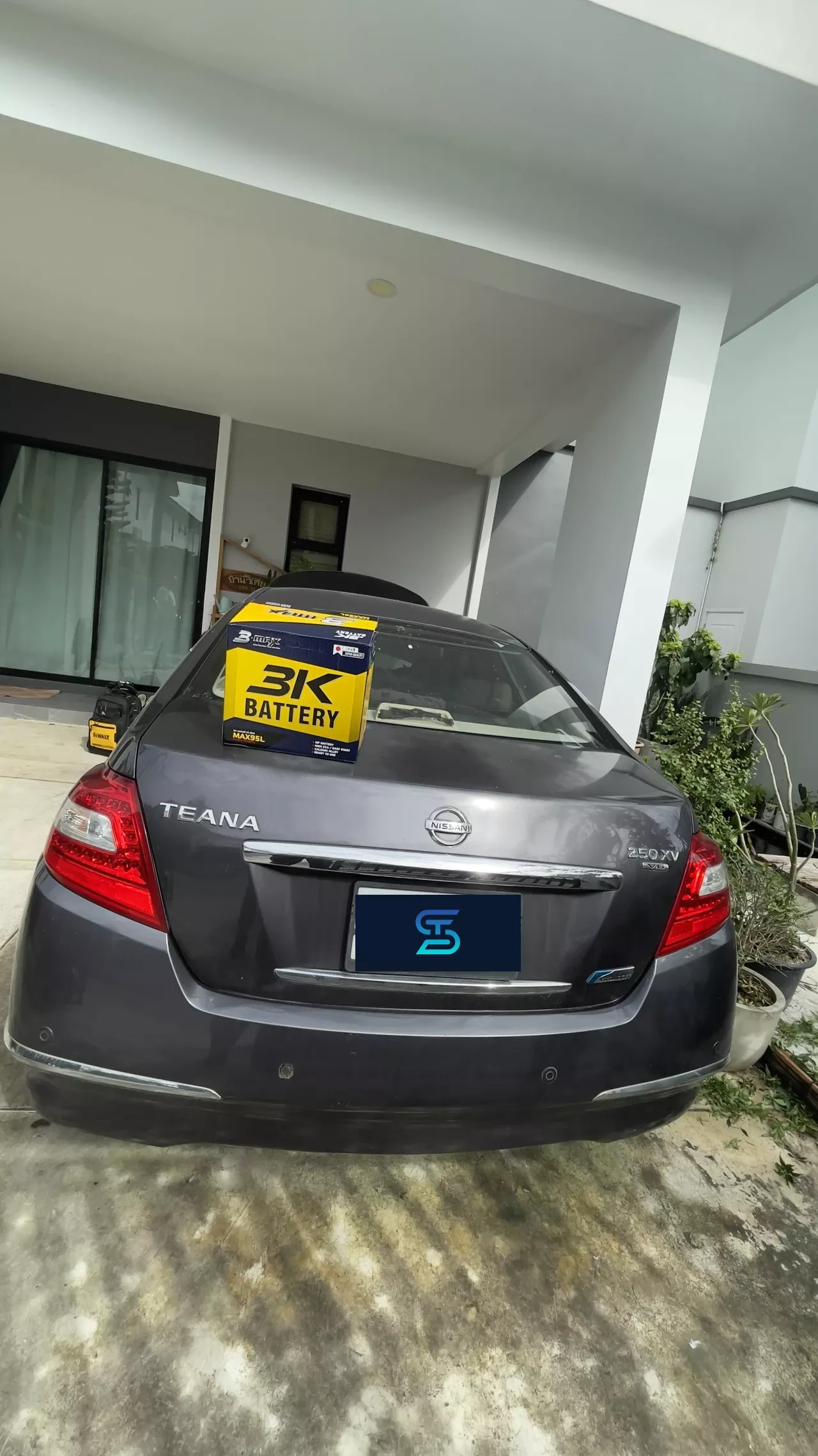ติดตั้งแบตเตอรี่ 3K MAX95L NISSAN Teana J32 2.0, 2.5 (ปี 2009 - 2013) (2009-2013) นาพร้าว เอส.ที.แบตเตอรี่ ศรีราชา ชลบุรี